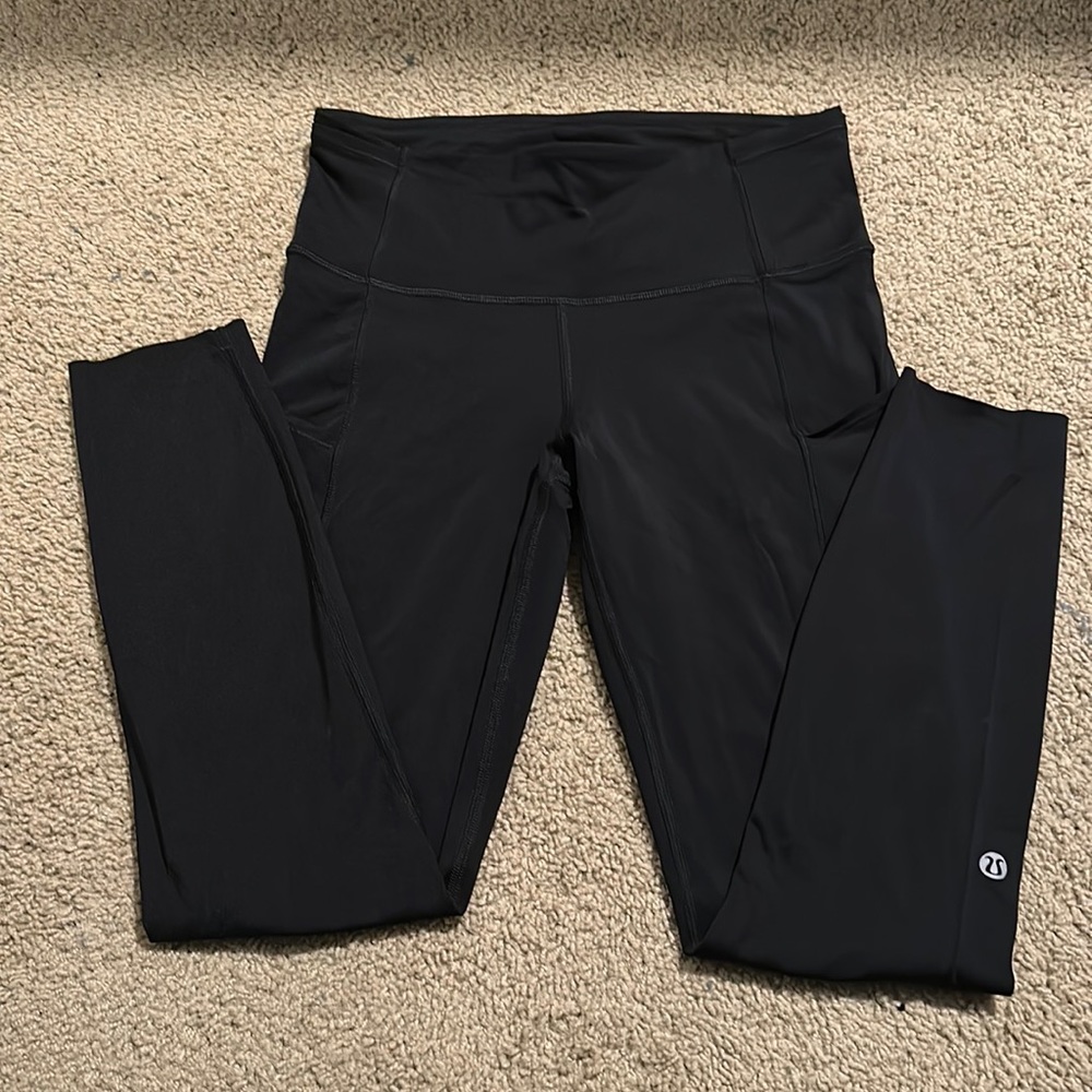 Lululemon 25” Leggings with Pockets